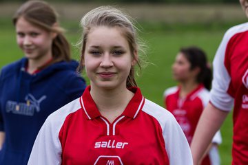 Bild 257 - C-Juniorinnen SG R�nnau-Segeberg - Kaltenkirchener Turnerschaft : Ergebnis: 1:3